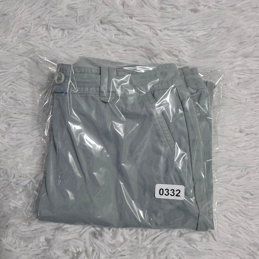Talbots Womens Sage Green Cotton Chino Straight Leg Capri Button Hem Size 6 - Picture 6 of 6